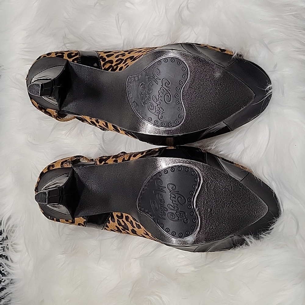 Heels - Picture 4 of 13